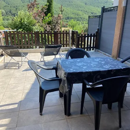 Mazet 43 Apartmán *